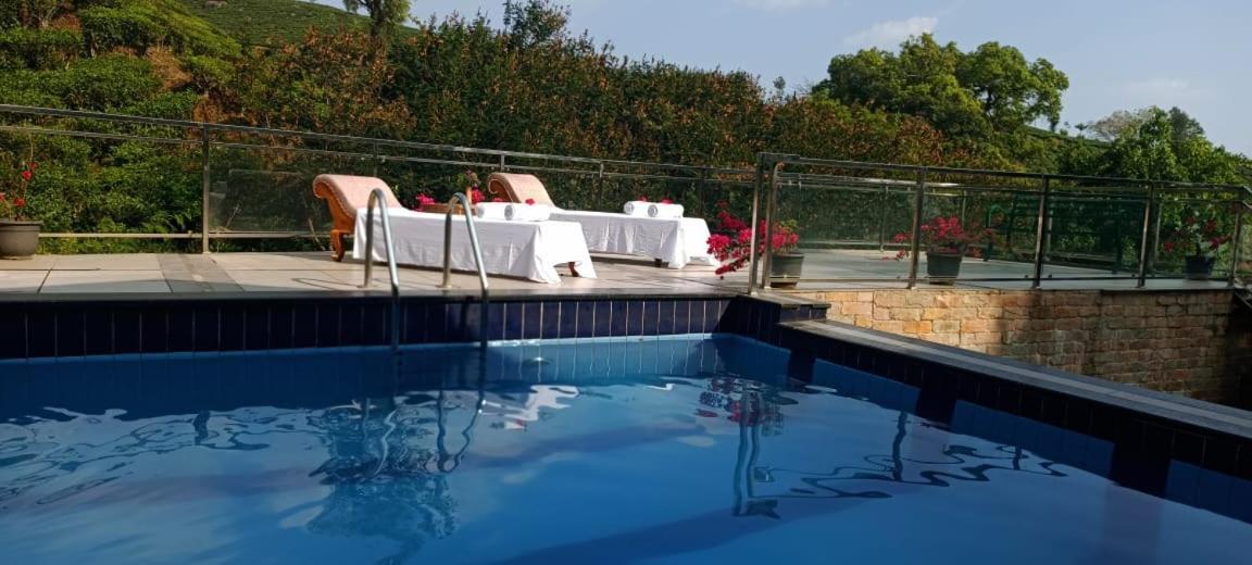Grand Valley Resort Anachal Bagian luar foto