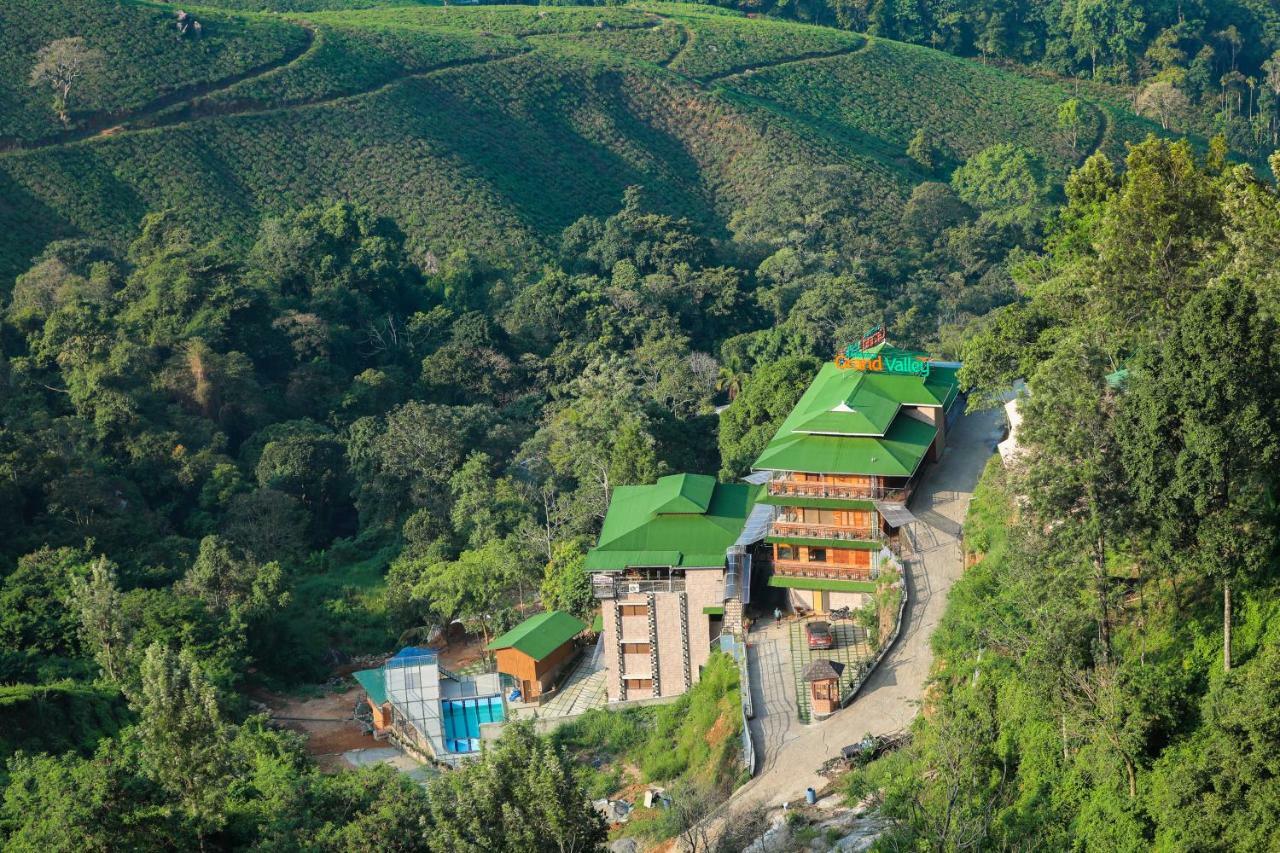 Grand Valley Resort Anachal Bagian luar foto